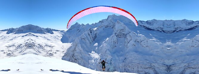 Trip Italien - Paragleiten im Winter die Freizeit spüren und schwerelos über die Tiroler Bergwelt fliegen. Auch für Anfänger werden Flüge, Tandemflüge angeboten.